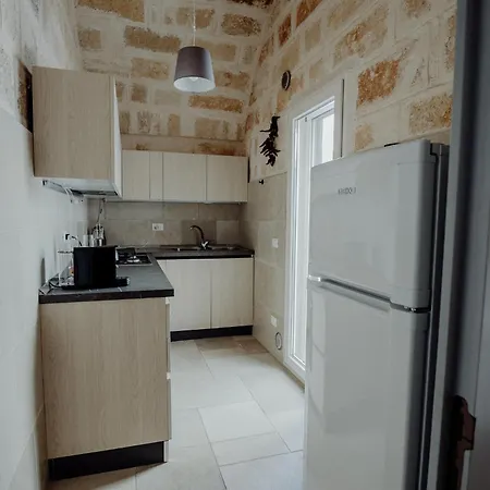 Apartment Casetta Via Roma By Monholiday Monopoli